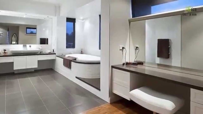 Une salle de bain ultramoderne