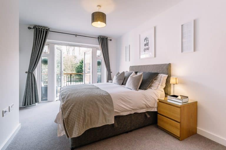 Les points à considérer lors du choix des meubles pour votre chambre