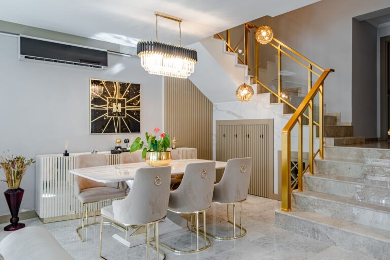 Comment rendre sa salle à manger à la fois conviviale et lumineuse?